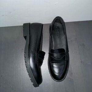 Kickers Women’s Shoe Leather Loafer’s